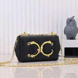 Sac de chaîne en cuir premium classique GOLD LETTRE D SAG SAGLE LUXY GRANGE G SAG DES MODES FORME FEMMES Robe de soirée sac à main sacs de bandoulière