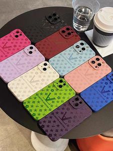 Classic Print Cover Phone Cases iPhone 15 14 Pro max 11 12 13 mini 7 8 plus xr xs Étui en silicone antichoc tout compris de créateur de mode