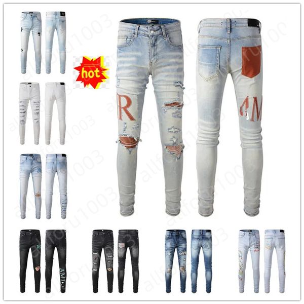 Classique imprimé broderie amirlies designer hommes jeans moto trou luxe bleu denim mode homme street wear pantalon de créateur en gros hommes en détresse 002