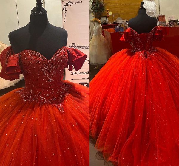 Vestidos de quinceañera de manga corta bohemios hinchados clásicos para niñas dulces de 16 con cuentas de encaje fuera del hombro Vestido de desfile con espalda de corsé de tul brillante