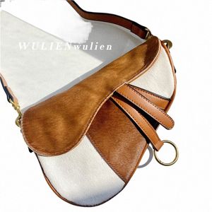 Classic Real Horsehair Saddle Bag 2022 Bolso de mujer Un hombro Diagal Caballo Cuero Pistola Bolsa Remache Ancho Correa de hombro Bolso M6FQ #