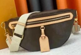 Classic Real Leather Femmes Crossbody Creshpack Bumbag Designer Sac de taille Fanny Pack avec des sacs à poussière à tag