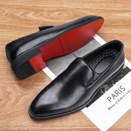 Klassieke rode zool casual loafers rijschoenen mocassin mode mannelijke flats ademende mannen luie schoenen slip-on trouwschoenen 240407