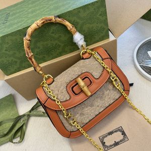 Klassieke retro bamboe draagbare dames modezakken bakken prachtige hardware buckle schouderband crossbody messenger tas portemonnee crossbody satchel lederen portemonnees