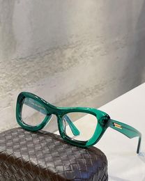 Classic Retro Men Optical Eyeglass Fashion Design Femmes Femmes de prescription Lunettes de créateur de marque de qualité supérieure Business Simple Business2488198