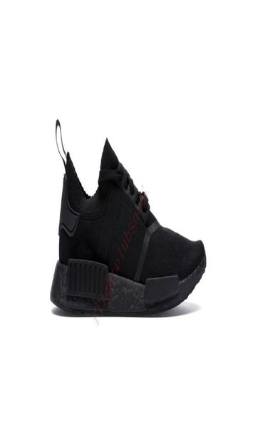 Sandalias clásicas Big Size Metal Mens Running Shops Nmd R1 Primek Oeo Triple Black White Nmd R1 Sandalias para hombres EUR7920934