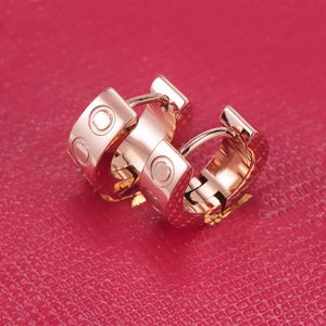 Boucles d'oreilles d'amour à vis classiques Boucles d'oreilles à tige en diamant plaqué or Lettre de diamant C Taille Boucles d'oreilles pour femmes Bijoux ne se décolorant pas argent rose Les amis ne se décolorent pas