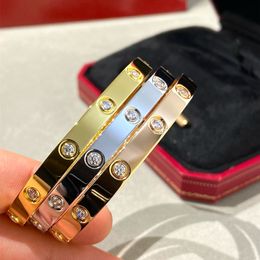 Brazalete clásico de brazalete de diamante mujer hombre unisex moda dorada titanio acero no desventaja pulseras de brazaletes joyas de diseñador