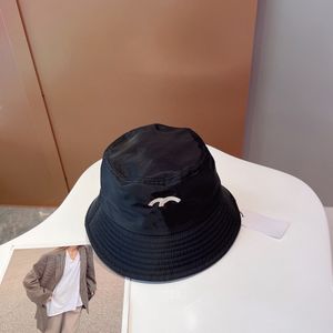 Classic Shade bucket hat diseñadores sombreros sombrilla de lujo hombres y mujeres Elegante encanto tendencia de la moda Casual four Seasons regalo sombrero de verano muy bueno