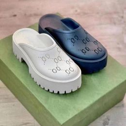 Zapatilla clásica para mujer Plataforma perforada G Sandalia Zapatos de playa de verano Negro Blanco Púrpura Tacón alto Suela de goma Mulas 35-44 i03Z #