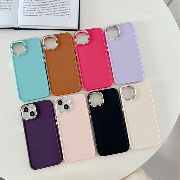 Cadre galvanisé tout compris de couleur unie classique pour iPhone14 Pro/Pro Max13 12 11 X/XS MAX XR 7P/8P.