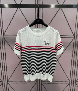 Classic Stripes Designer T-shirt Summer Soueve Sallowed Women Tshirt Top Tee