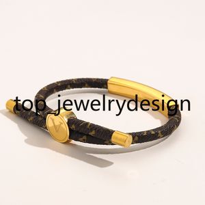 Klassieke stijl armbanden damesontwerpmerk Letter Bangels luxe designer sieraden kristal 18k goud minnaar cadeau -bangle heren roestvrijstalen armband