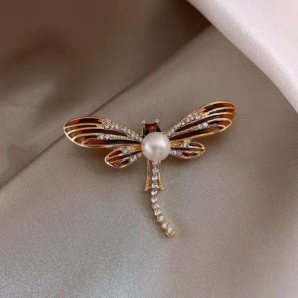 Style classique libellule perle broche beau costume accessoire broches pour femmes fille bijoux de haute qualité