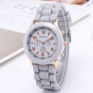 Klassieke stijl Geneva Jelly Macaron Siliconen Horloge Student Children's Gift Quartz Jam Tangan