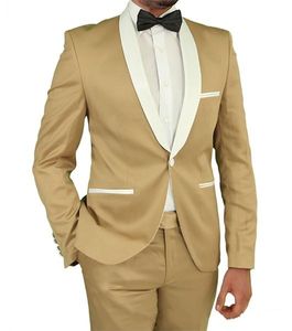 Klassieke stijl One Button Khaki Bruidegom Tuxedos Sjaal Revers Mannen Past Bruiloft / Prom / Diner Beste Man Blazer (jas + Broek + Tie) W261