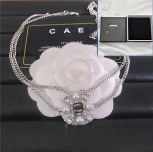 Klassieke stijl bruiloft verzilverde kettingontwerper hoogwaardige sieraden ketting luxe hangende ketting ontwerper sieraden zilveren hoogwaardige geschenkdoos