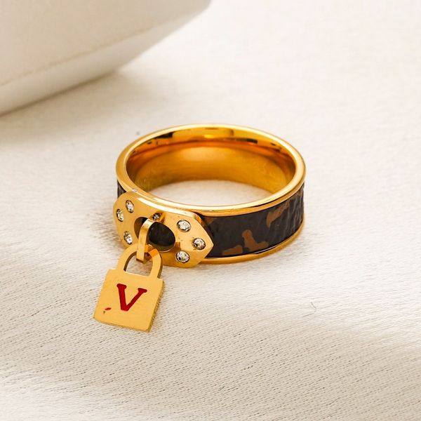Ring de style classique Vinatge Luxury 18k Anneaux plaqués en or bijoux bijoux de la marque Spring New Girl Couple Box Box Packaging
