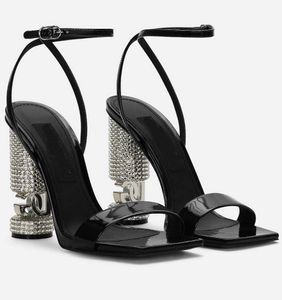 Sandalias clásicas y elegantes de piel de becerro pulidas para boda Brial, zapatos con diamantes de imitación, tacones altos, zapatos de tacón para mujer, charol negro, sandalias de gladiador perfectas EU35-43