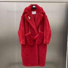 Manteaux de laine d'ours en peluche classiques femmes trench-coat Max veste de créateur hiver chaud vestes longues coupe-vent en cachemire pour femmes gants assortis
