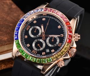 Klassieke ontwerper met drie ogen, luxe rubberen band, herenhorloge, bezet met gekleurde diamanten, zuinig quartz uurwerk, herenhorloge, geen doos