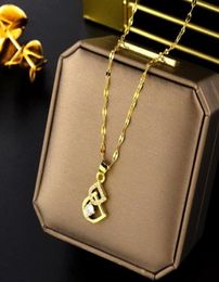 Diamantes de acero de titanio clásicos Carta DD Collares pendientes Chapado en oro de 18 quilates Collar de suerte para mujer Joyería de diseño TI0273734646