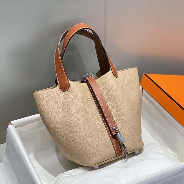 Sac fourre-tout classique Sacs de créateurs Mode simple Sac à main pour femme Sac Picotin Sac en cuir de haute qualité à moitié fait à la main Sac de capacité de mode avec emballage de boîte-cadeau original