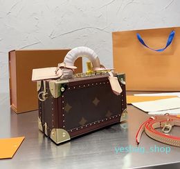 Sac de coffre classique Valisette Tresor bijoux boîte rigide fourre-tout sacs à main vieille fleur en cuir véritable épaule concepteur femmes stockage sac à bandoulière fourre-tout