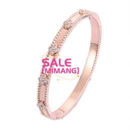 Classic Van Jewelry Accessoires Designer Bangle For Women Bracelets Sweet Bijoux 18K Gold plaqué Full Crystal Diamond Kaleidoscope Bangles Valentin Wedding PA