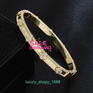 Accessoires de bijoux van classiques bracelet de tracelet doux bracelets concepteurs pour femmes 18 km plaqué à cristal plein en cristal diamant kaléidoscope bracele