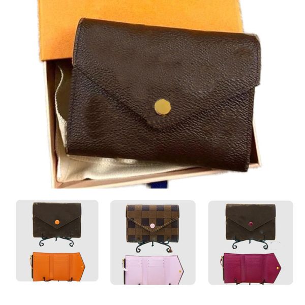 Classic Victorine Designer portefeuille Femmes à la mode lettres imprimées Retro Mini sac à main pour les femmes Trendy Ladies Short Carte Luxury Carte TE027 B4