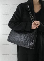 Classique Vintage 7A Luxe Femmes Yls Niki Grande Capacité Fourre-Tout Shopping Designer Sac Noir Chevron Matelassé Bandoulière Sac À Bandoulière Avec Chaîne En Argent Sac À Main Sac À Main