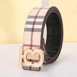 Clásico Vintage Hombres Cinturón impreso Carta de moda Hebilla suave Cinturones de mezclilla de doble cara Diseñador de marca de lujo Cinturón Ancho 3 8 cm Tamaño 281f