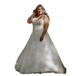 Robes de mariée classiques, grande taille, col en v, manches à lacets, robes de mariée en Tulle, ligne a, traîne de balayage, 2023, a00M #