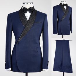 Klassieke bruiloft Tuxedos Slim Fit Navy Blue Sequins Bridegom For Men 2 Pieces GomSmen Suite mannelijke Formele zakelijke slijtage