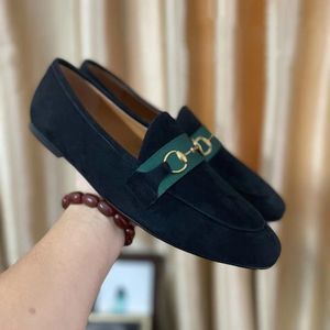 Chaussures habillées classiques 100% authentiques boucles en métal vache llady lettre en cuir noir chaussures plates mules princetown hommes piétiner les mocassins décontractés paresseux grande taille