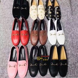 Femmes classiques Chaussures habillées plates Authentique peau de vache Boucle en métal Dame en cuir chaussure décontractée Mules Princetown Hommes Imprimé Trample Lazy Slides