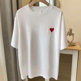 Camiseta clásica para mujer, camisetas de diseñador, camiseta informal con bordado de corazón, camisetas de manga corta con cuello redondo, color macarrón a juego