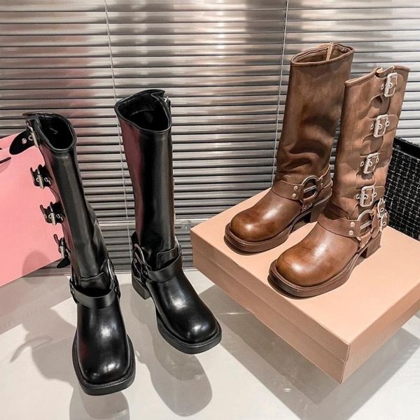 Botas clásicas para mujer Top Top Luxury Designer Zapatos Botas Retro Knight Classel Fashion Western Western Fashion Week Plataforma Zapatos de cuero casual zapatos casuales