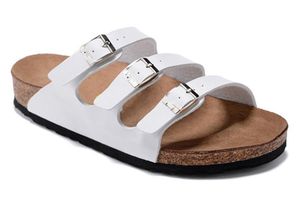 Klassieke damesheren Summer Beach Sandalen kurk slippers nieuwe dames slippers slijbanen dubbele metalen platform sandalen loafers slipper 34-47