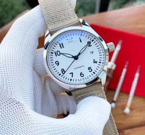 Classic-wrists Montre-bracelet Division des avions nécessaires 40 mm Automatique mécanique montres conception d'affichage numérique Dial bleu blanc blac3978551