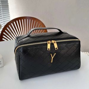Klassieke zwarte ontwerper cosmetische tas make -uptas opslagportemonnee grote capaciteit draagbare wasbeen ontwerper handtas