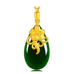 Collier classique et élégant en forme de prune, pendentif en or incrusté de jade, imitation de jade Hetian, calcédoine en forme de goutte, bijoux