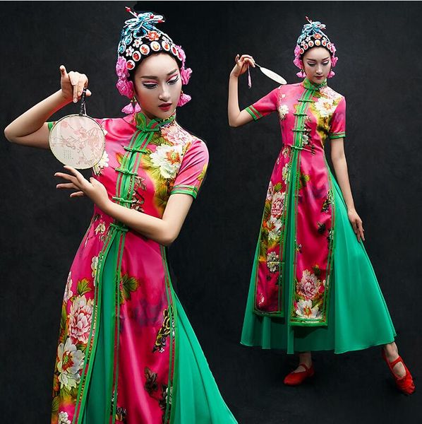 Vestido femenino de danza folclórica clásica nuevo estilo chino Huadan Beijing Vestido de Ópera de Pekín Traje para adultos vestido de drama de danza étnica