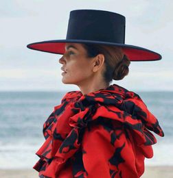 Classical Unisexe Wide Brim Splice Two Tone Wool Fedora hiver chaude Brim Brim Chapeaux Red Black Ladies Church Derby Robe Hat LJ4402147