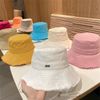 Klassiekersontwerper Bucket Hat For Women Frayed Capet Casquette Bob Wide Brim Hats Sunshade voor buitenreishoeden