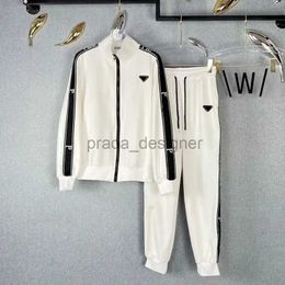 Classics Designer Tech Fleece Femmes Survêtement Vestes à glissière et pantalons de sport Ensembles Femme Lettre Survêtements Jogger Pantalons de loisirs Survêtement GW1