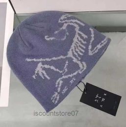 Classics Grotto Toque Cashmere Cap Designer Donna Berretto da uomo Cappello lavorato a maglia alla moda Ancient Bird V14V