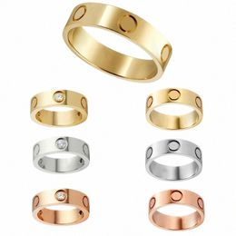 Classics Love Ring Designer Femmes 4 mm 5 mm 6 mm Ring Gold plaqué avec des diamants Designer For Lovers Anneaux de mariage Bijoux d'anniversaire Gift avec boîte