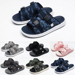 Clásicos Hombres Mujeres Diseñador de goma Sandalias planas Zapatillas Moda de alta calidad Zapatos de lujo antideslizantes Cómodo zapato suave Dropshipping Tamaño 36-44 F1Oc O4dH #